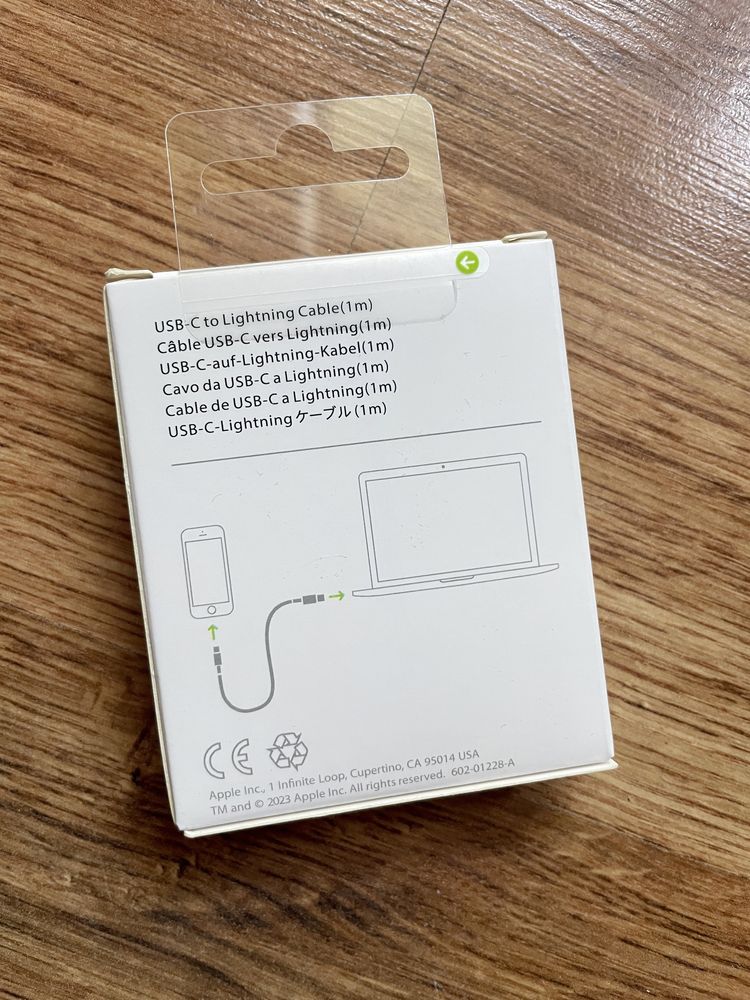 Oryginalny nowy kabel przewód Apple iPhone Typ C - Lightning 1m
