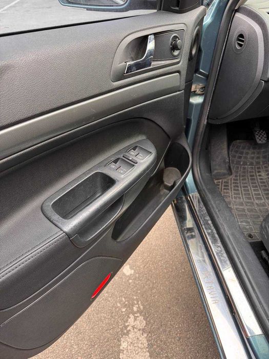 Продам автомобіль Шкода