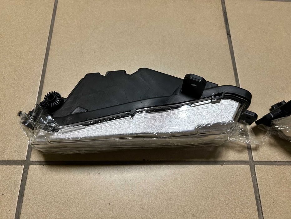 Противотуманки LED BMW X3 G01 X4 G02 63177412527 63177412528