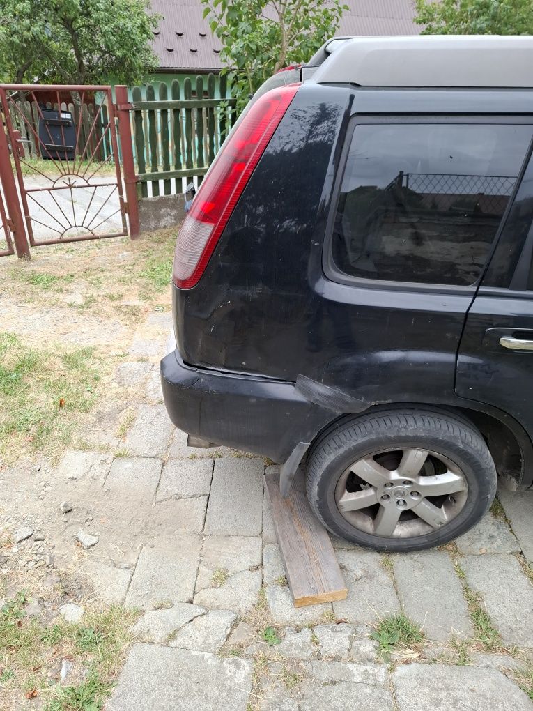 NISSAN XTRAIL 2.0 LPG 2006 rok  cena 15500