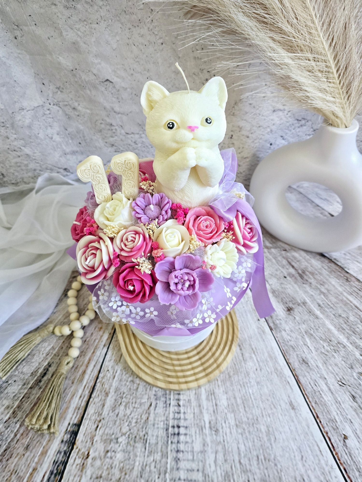 Flowerbox candlebox bukiet z kwiatów z wosku sojowego