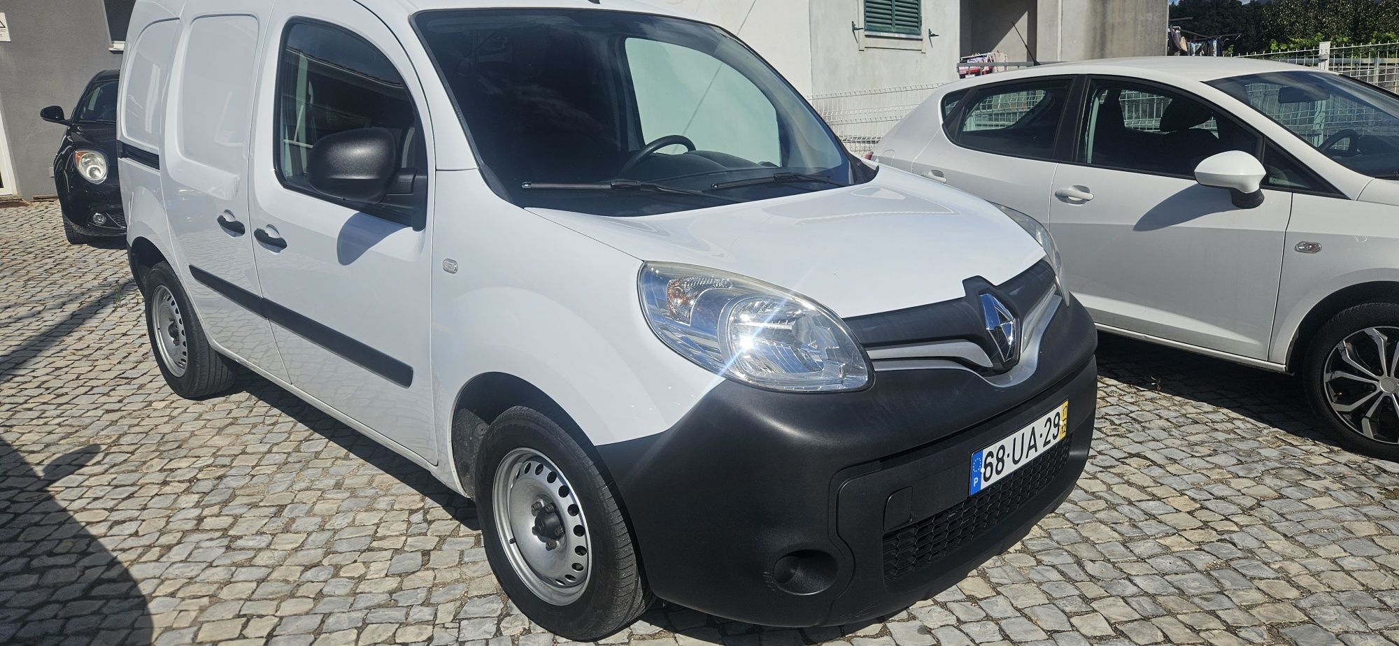 Renault kangoo 1.5 dci 140€/mês