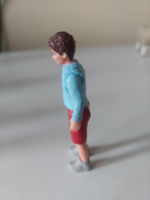 Figurka  chłopaka