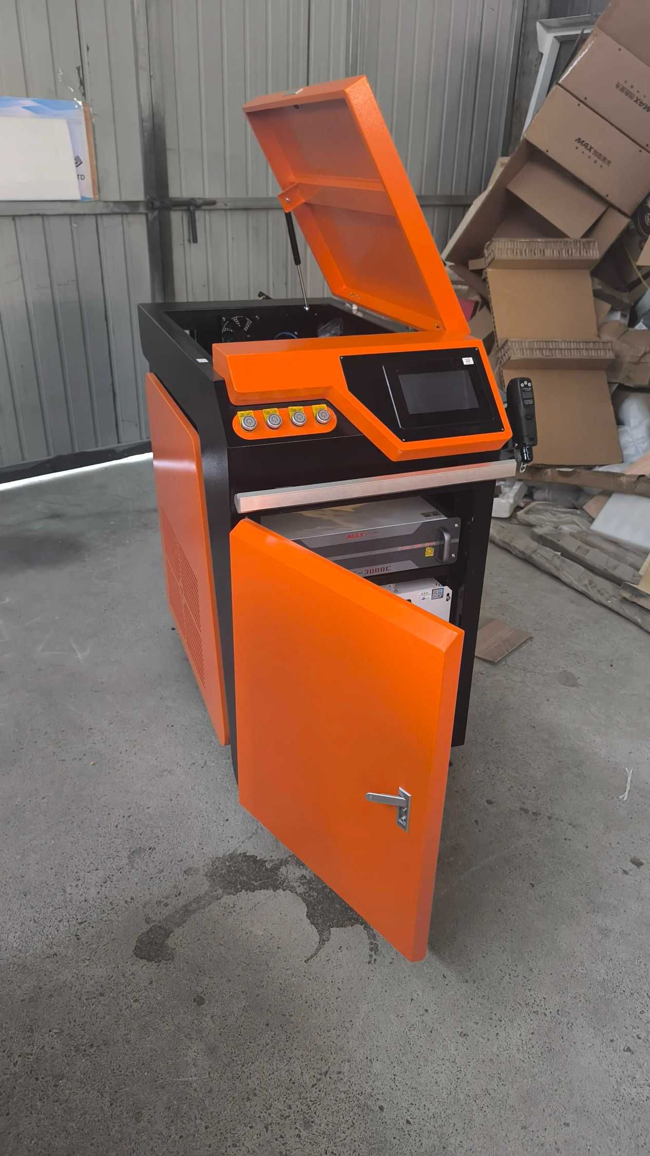 Spawarka Czyszczarka Laserowa 3000W 3kW 4in1 PODWÓJNY PODAJNIK DRUTU