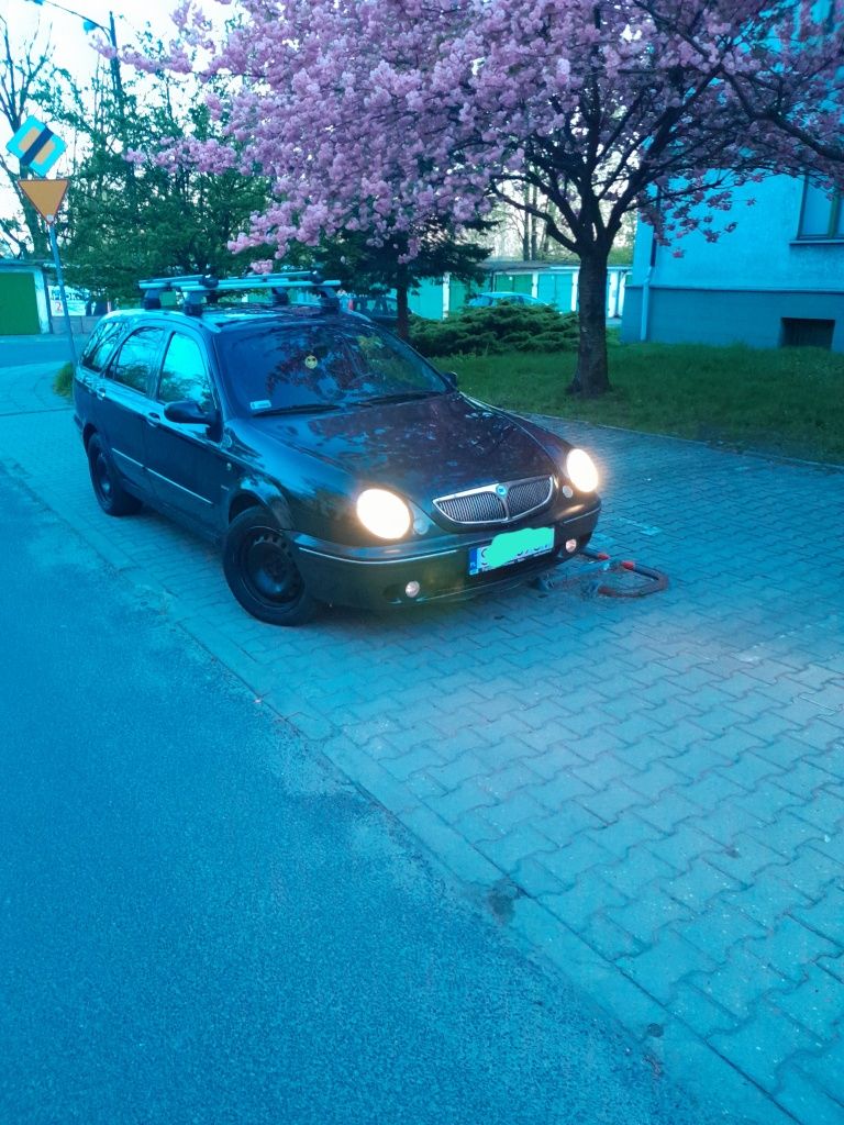 LANCIA LYBRA DIESEL 150Km kombi,bogte wyposażenie.