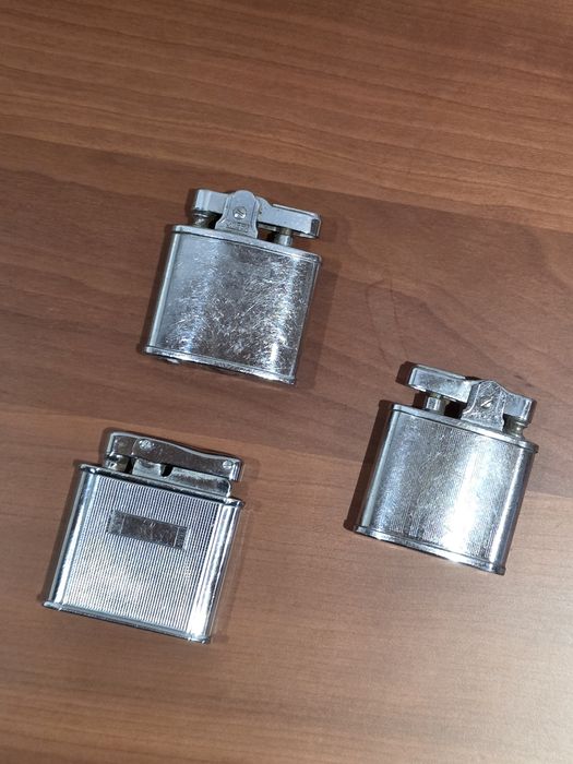 Conjunto de Isqueiros Antigos