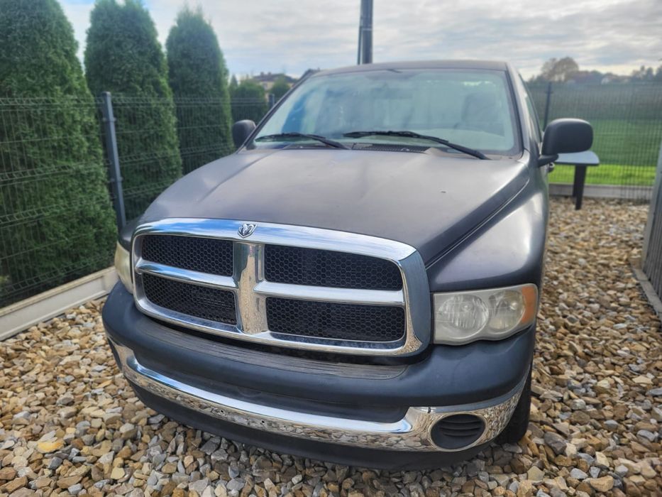 Dodge Ram 1500 regular cab