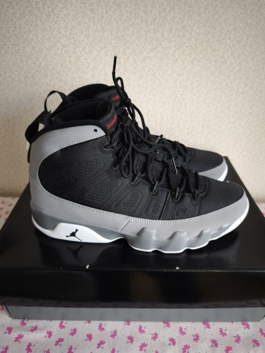 Шикарные мужские кроссовки Nie Air Jordan 9. Оригинал! Размер 10.5 US.