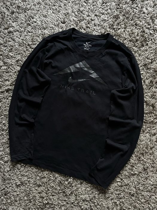 Лонгслив Nike Trail