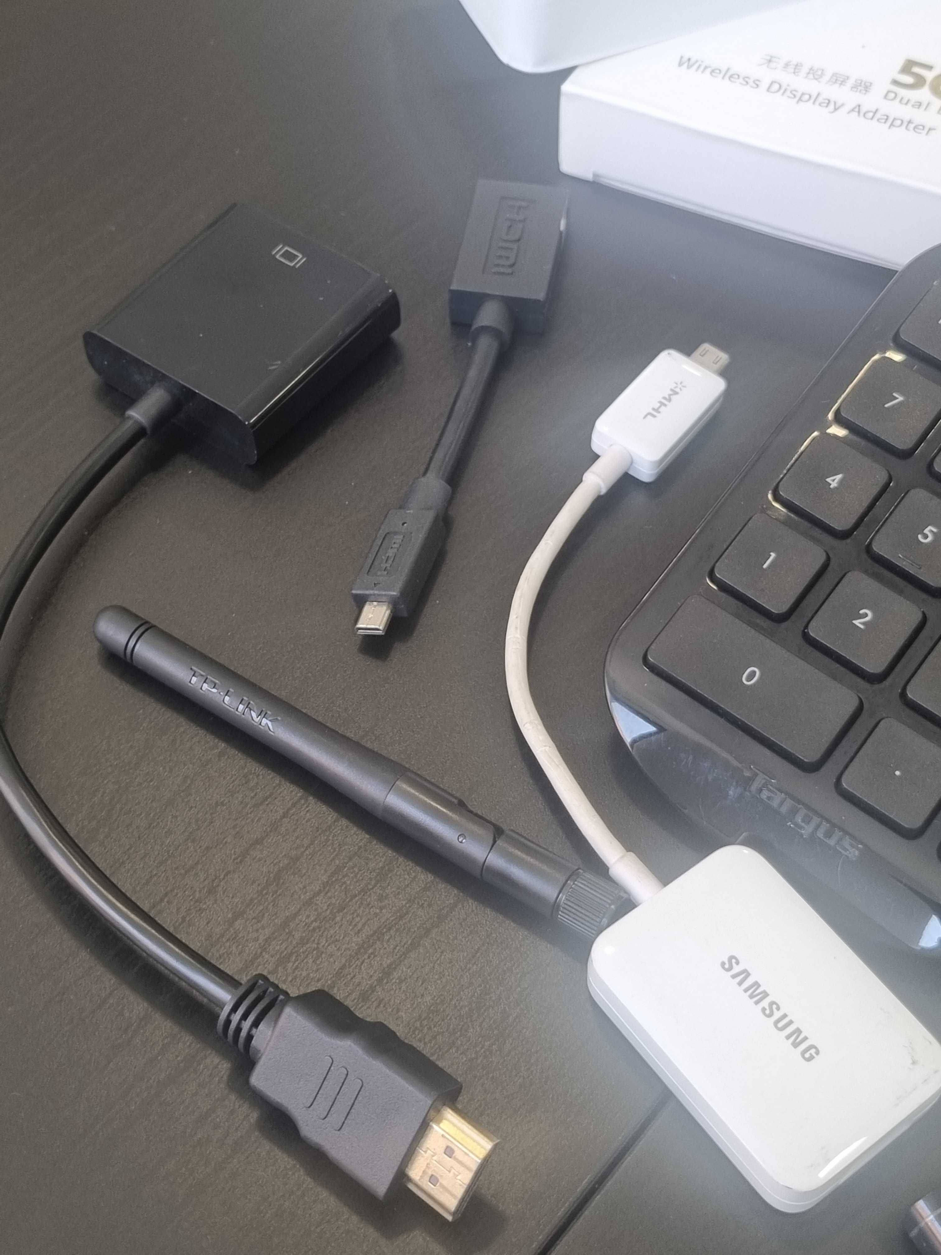 Acessórios HDMI/USB/Adaptadores + Teclado + Wireless Display - 20 €