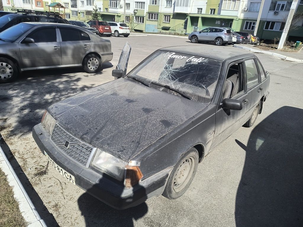 Продам Volvo 440