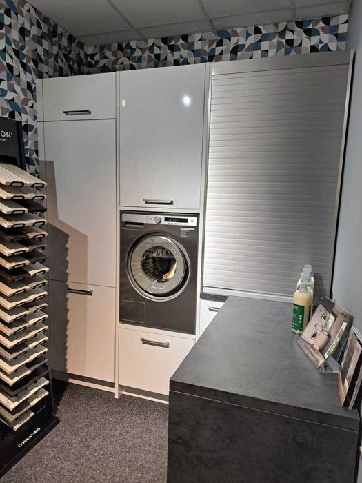 Meble Nolte z ekspozycji (pralnia)