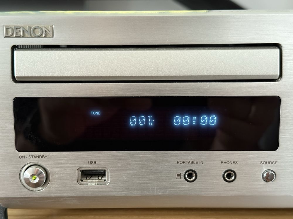 Denon RCD-37 + pilot, kable, konwerter – zestaw audio