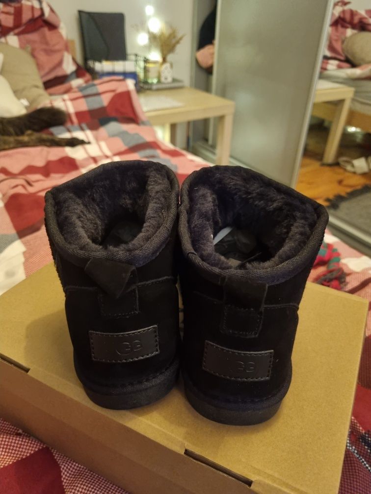 UGG MINI BLK śniegowce rozm. 38