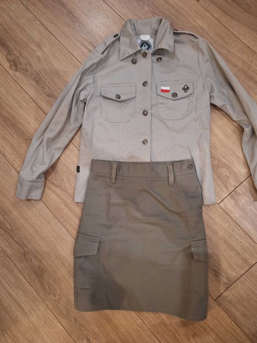 Mundur harcerski rozmiar 146