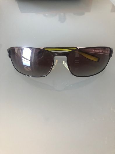 Óculos de Sol Hugo Boss originais (preço inclui envio)