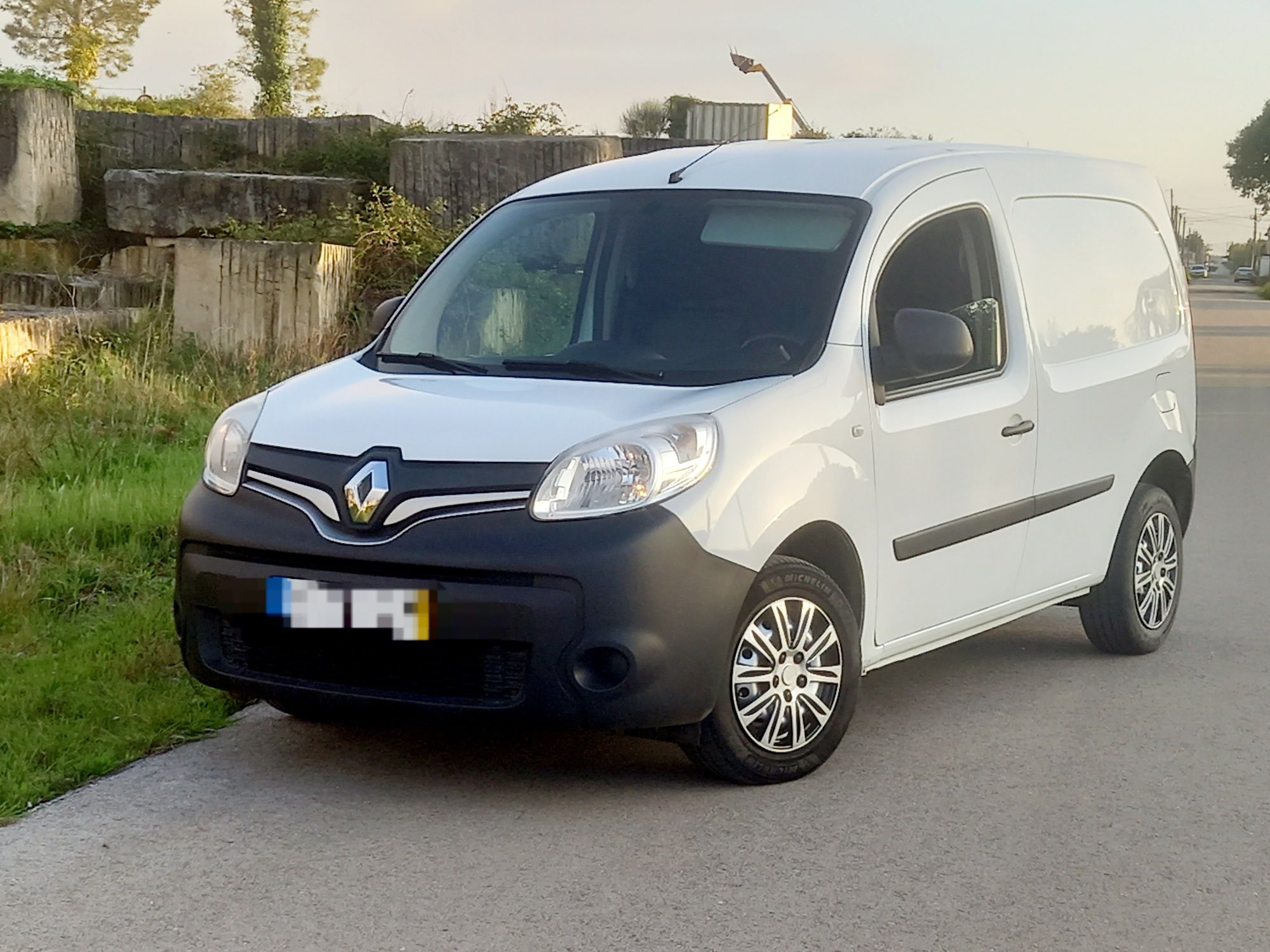 Renault kangoo dci confort 3L