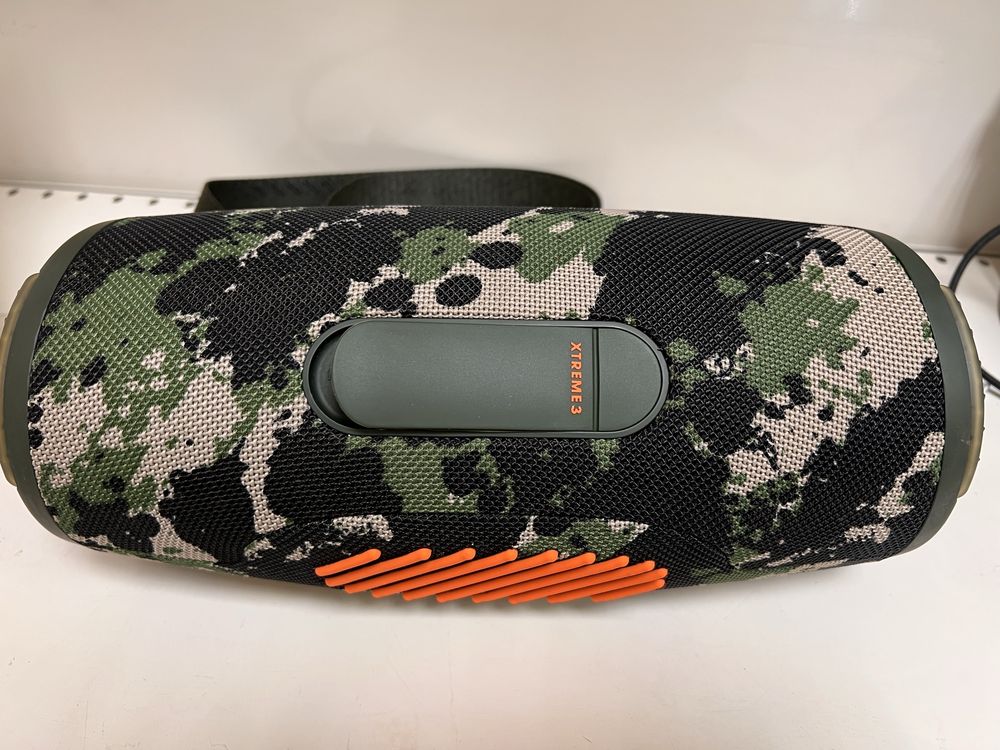 Колонка JBL Xtreme3