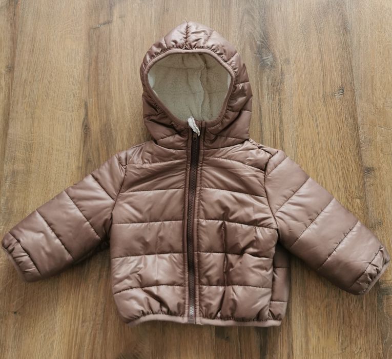Kurtka z kapturem na zime