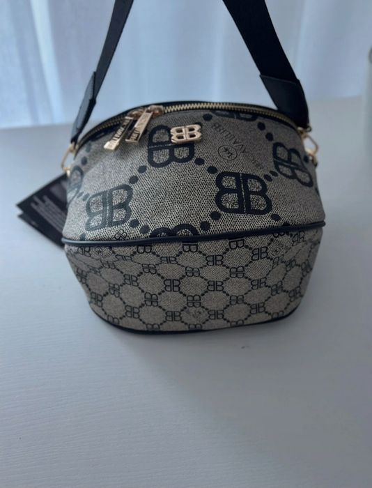 Torebka nerka damska