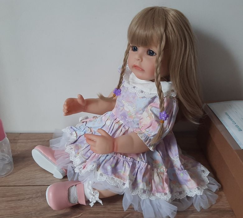 Реалистичная кукла реборн 55см.Очень мягкий немецкий силикон