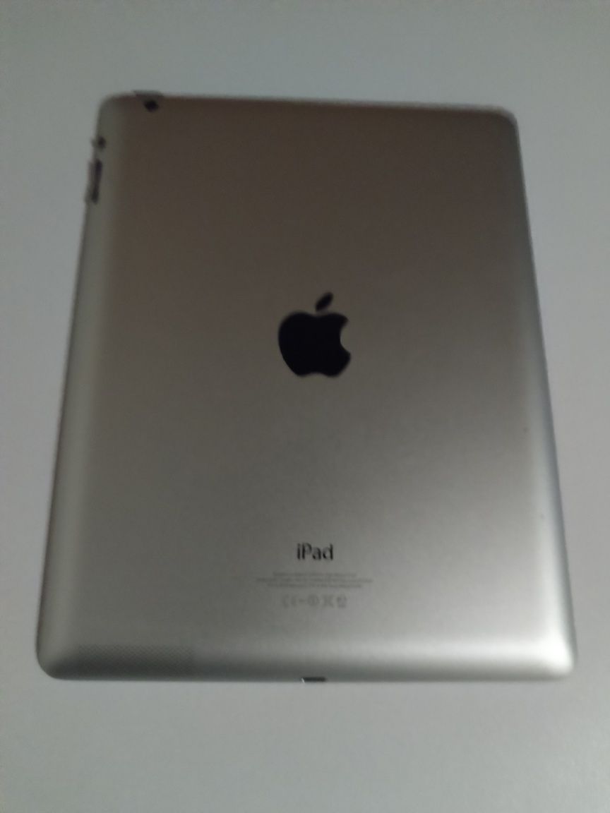 Продам планшет ipad 4  1/ 16gb