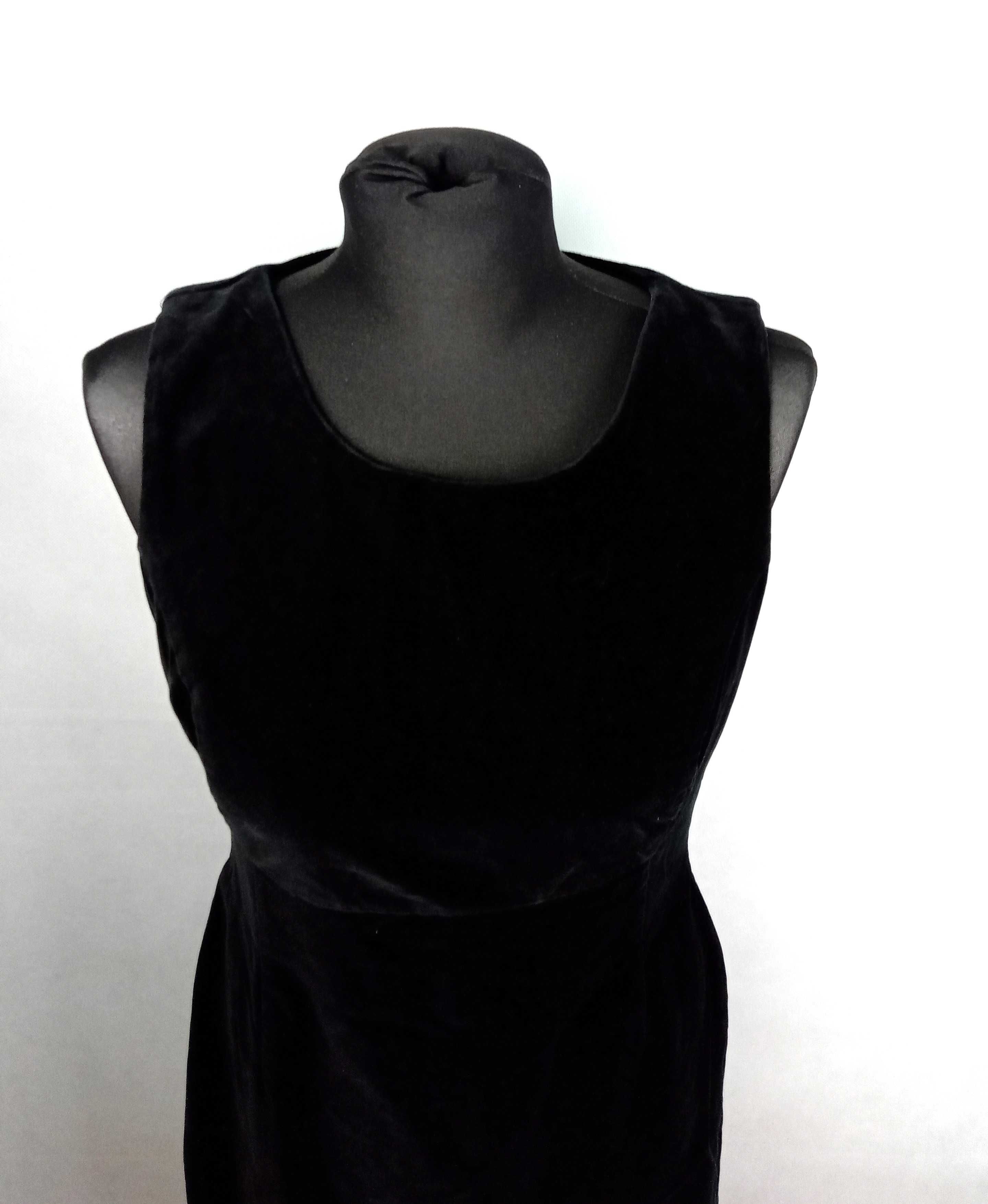 Czarna zamszowa krótka sukienka bez rękawów Orsay rozmiar S/M