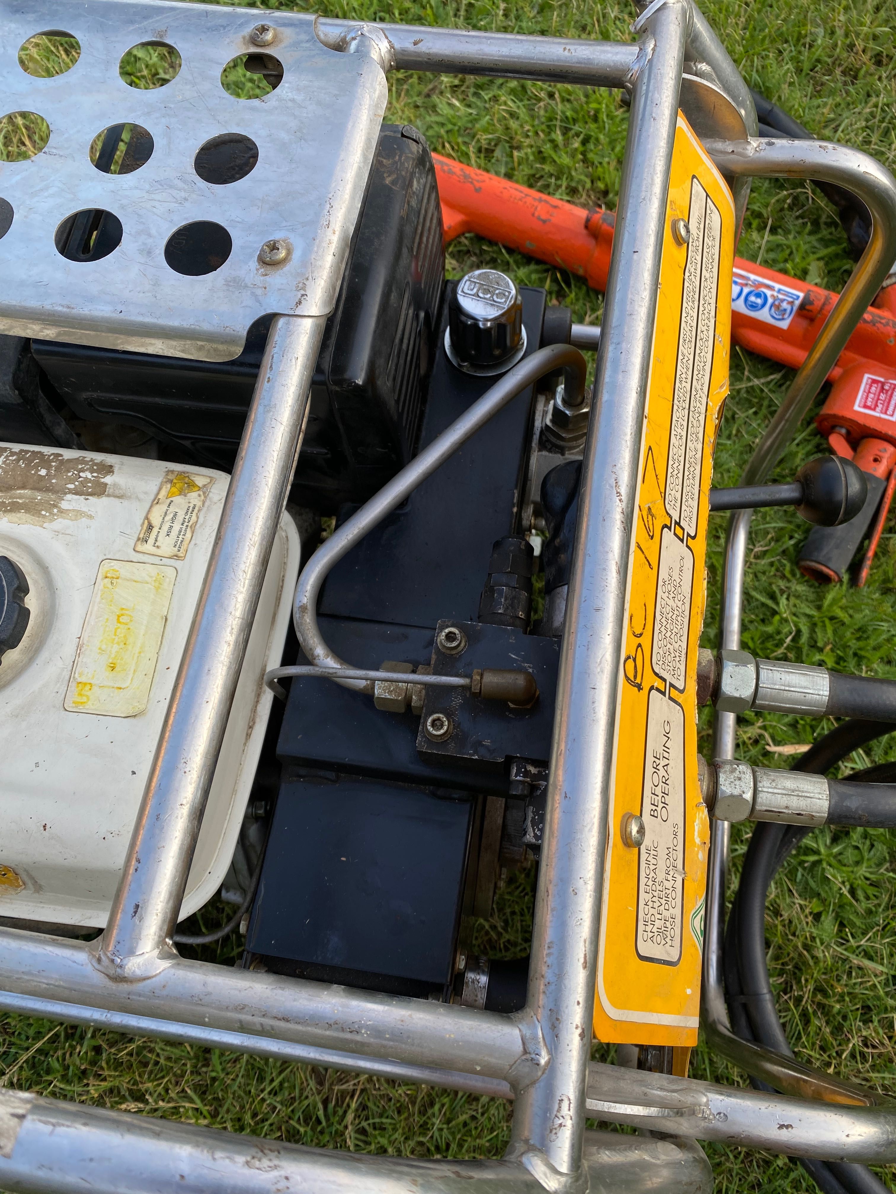 Stacja wyburzeniowe,hydrauliczna młot wyburzeniowy