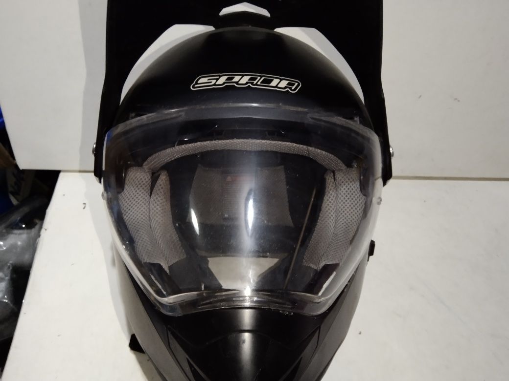 Kask motocyklowy ENDURO rozmiar L super stan