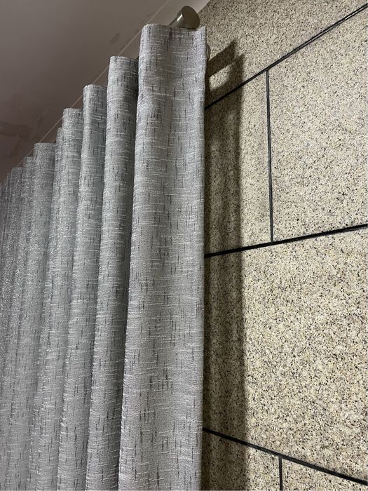 Conjunto de 2 cortinas iguais