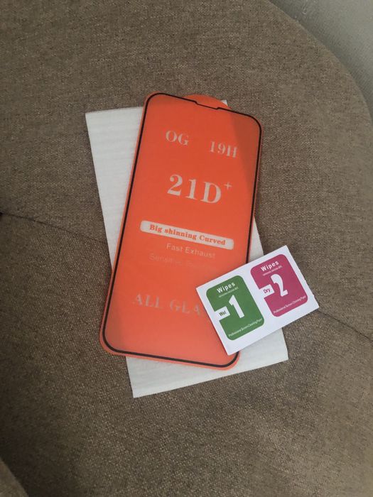 Скло на IPhone 13 стекло