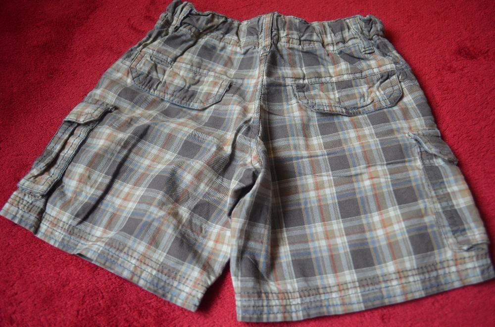 Spodenki krótkie w kratkę roz 92