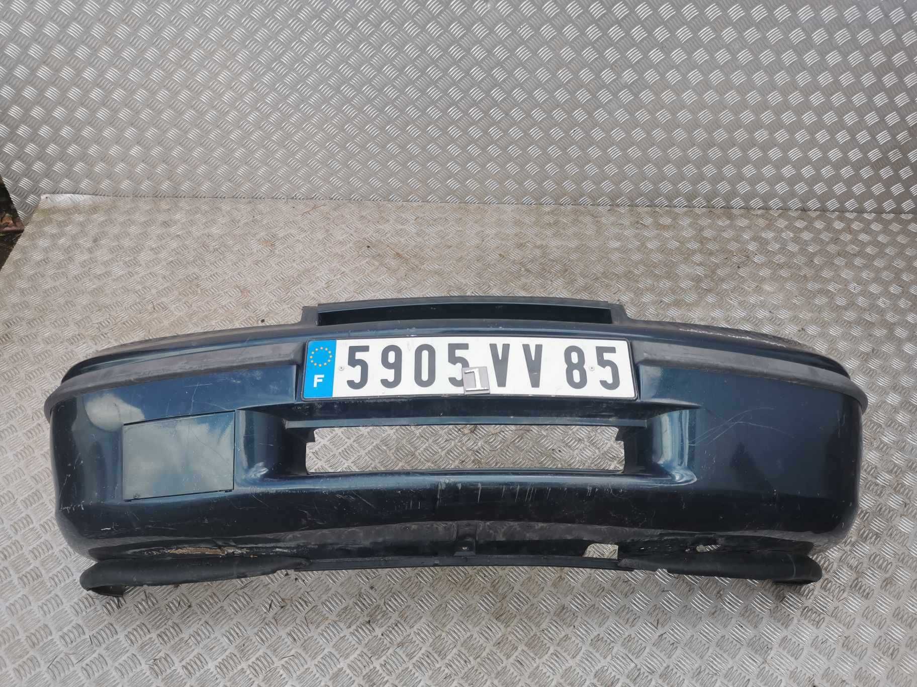 Zderzak przedni przód Opel Calibra   CAŁY SUPER STAN