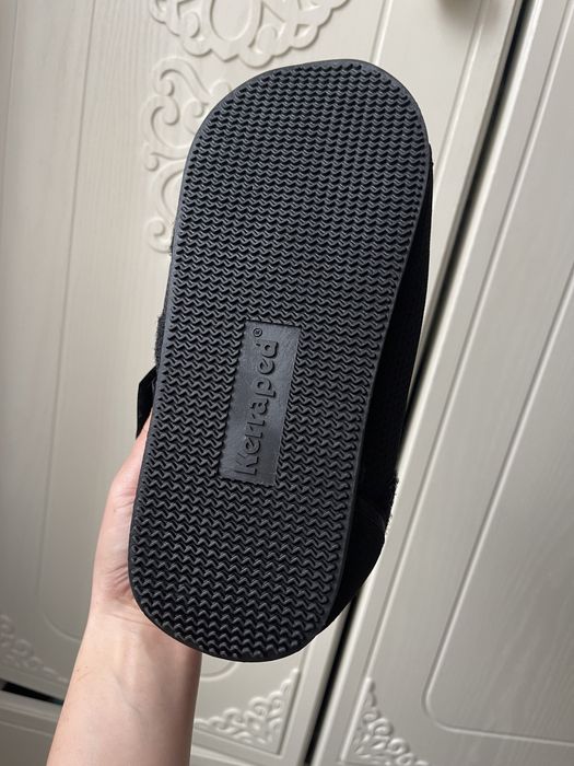 Універсальний медецинський тапок Kerraped по довжині 25 см