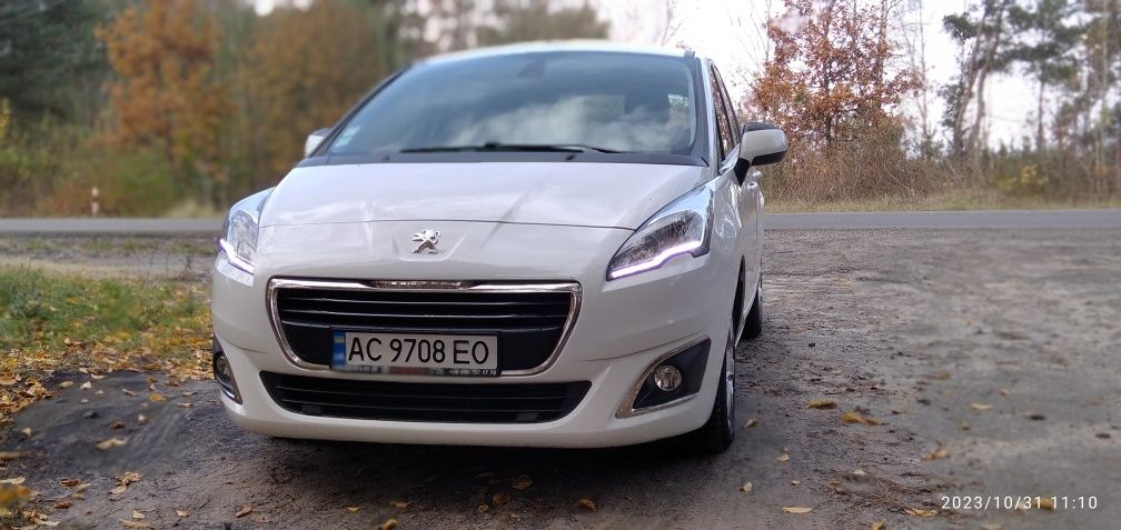 Продам Пежо 5008 1.6d 2014р