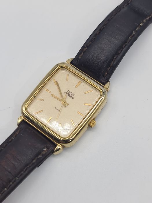 Relógio analógico Timex Indiglo