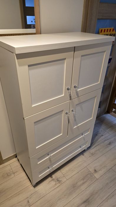 Komoda z frontami i 2 szufladami Majorka (biała)