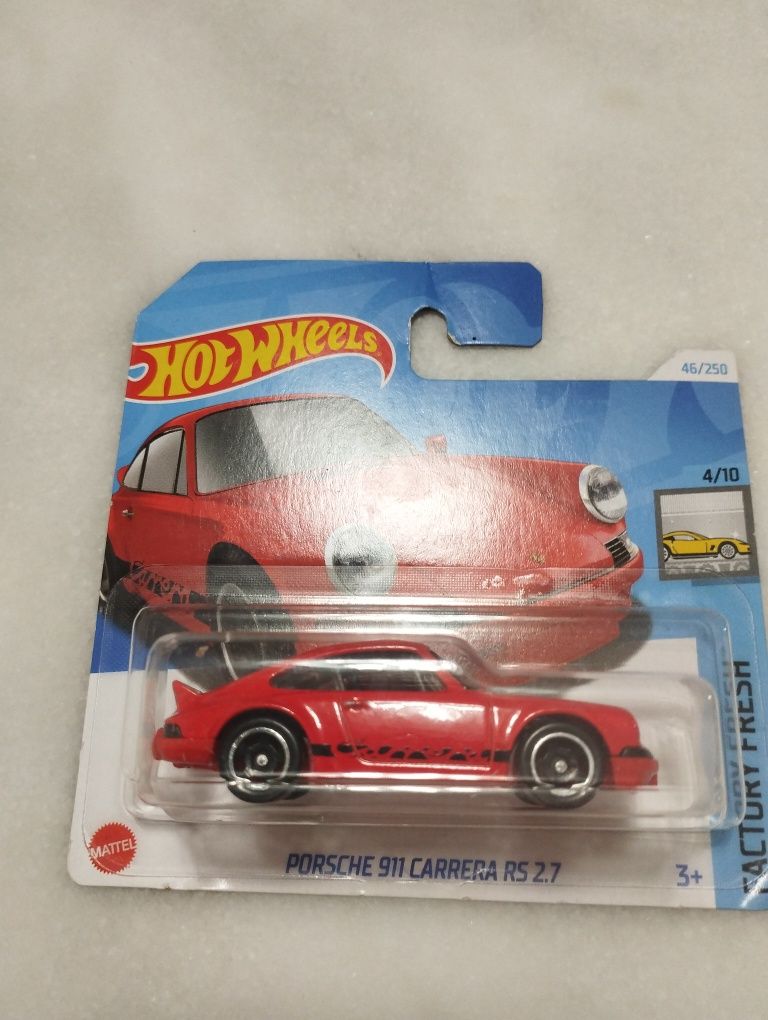 Hot wheels porche 911 carrera rs 2.7