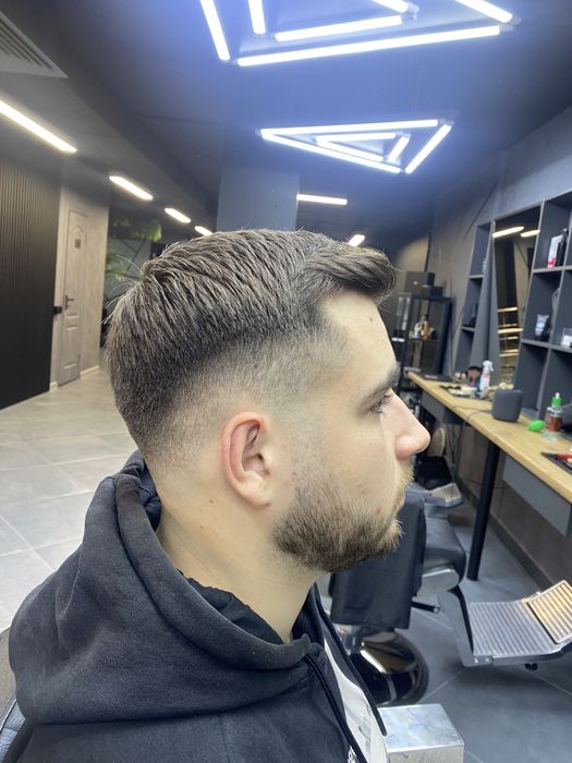 Стрижки чоловічі, барбер на виїзд