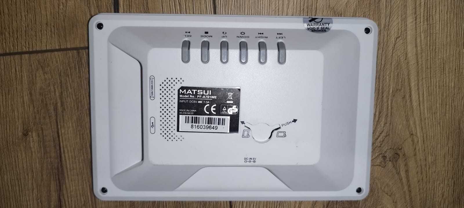 Ramka cyfrowa MATSUI PF-A701W biała