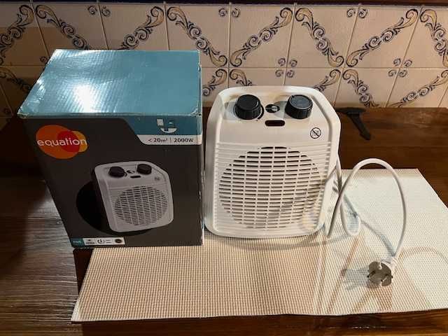 Mini Aquecedor Elétrico 1000 e 2000Wts- NOVO-Otimo para o Caravanismo