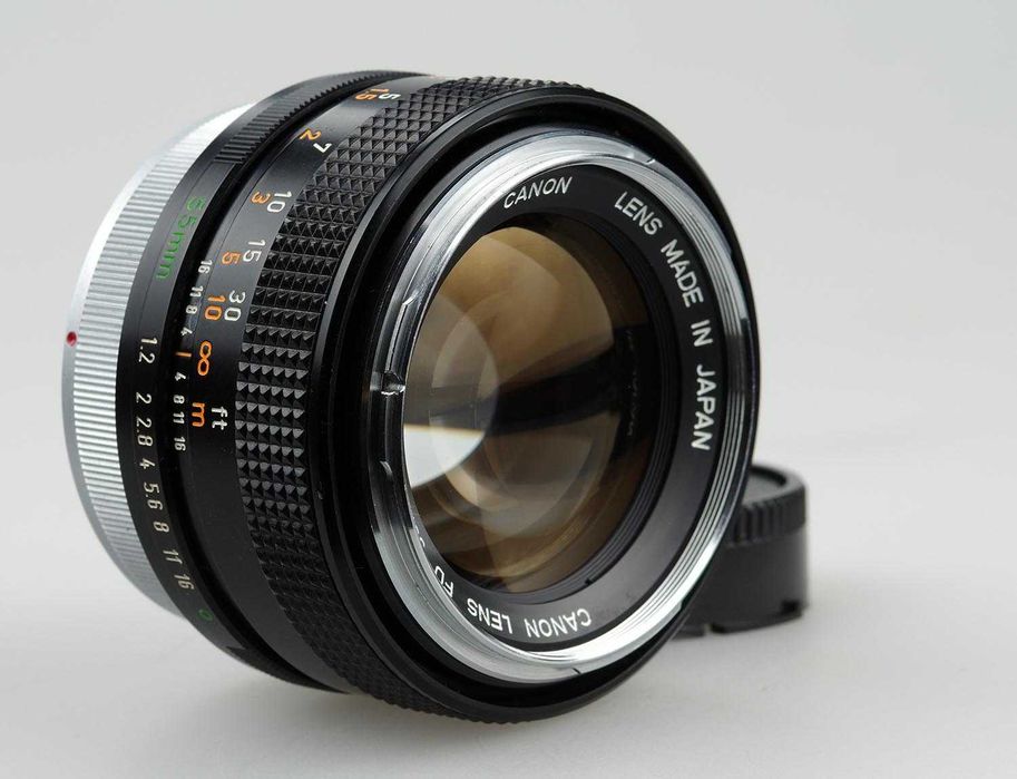 Canon 55/1,2FD надсвітлосильний вінтажний об’єктив з красивим малюнком