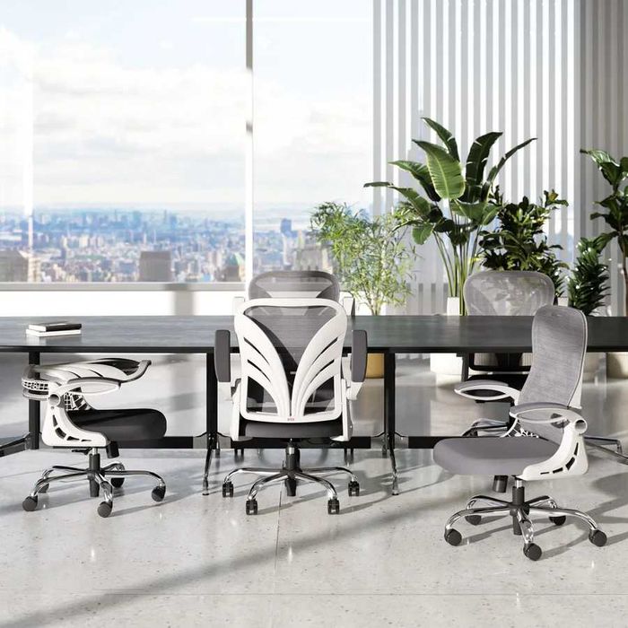 Ergonomiczne krzesło biurowe obrotowe HOLLUDLE White