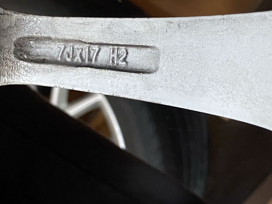 Jantes 17 Bmw com pneus 205/50/17
