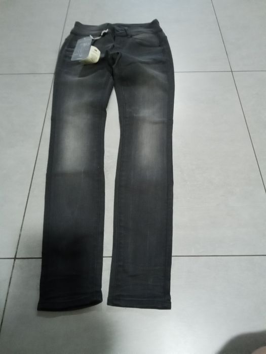 Paja ubrań różnych damskich