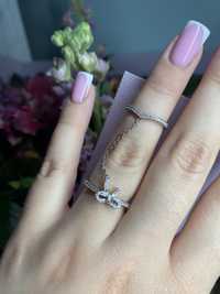 Женское двойное серебряное кольцо с фианитами 17,5 размер
