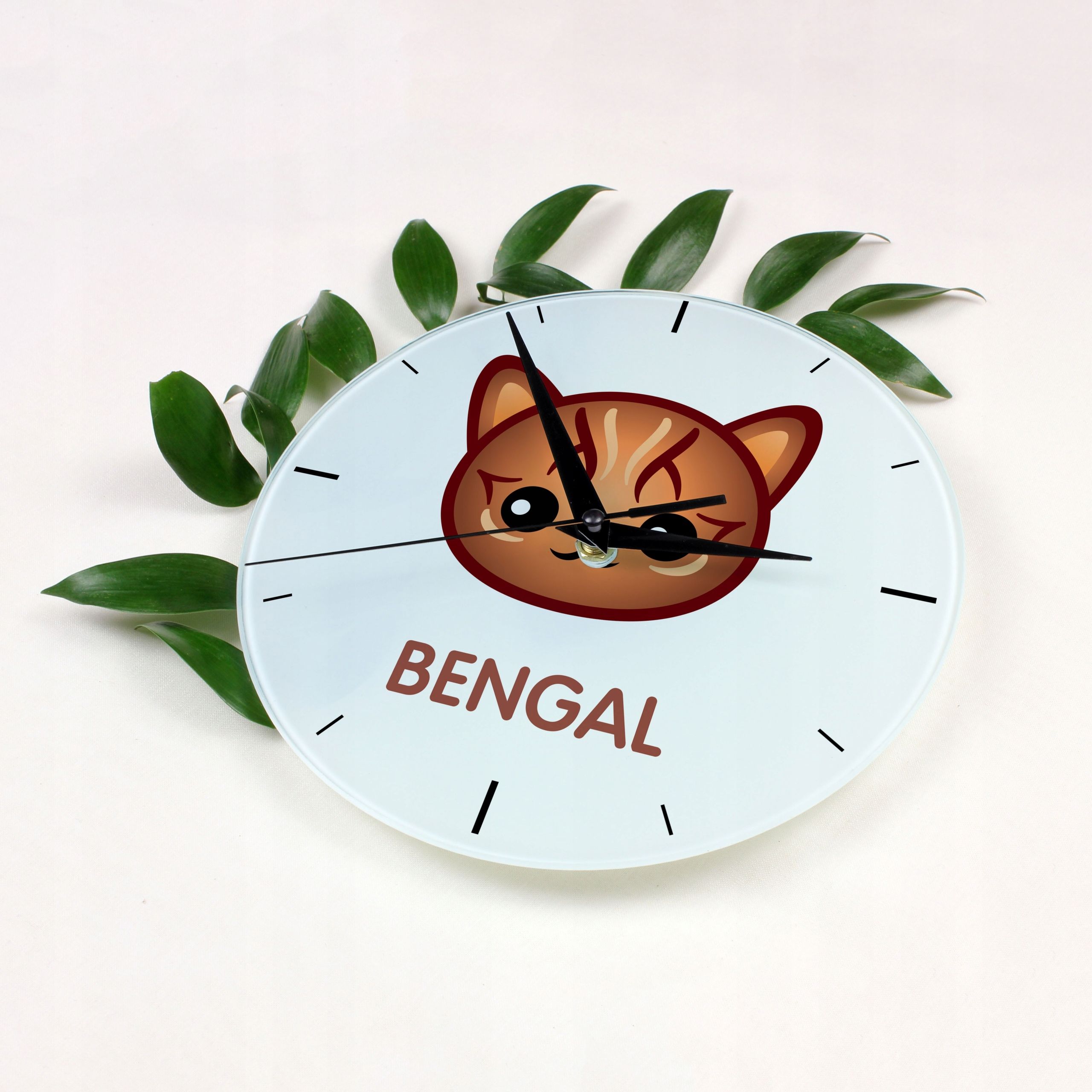 Zegar z kotem bengalskim