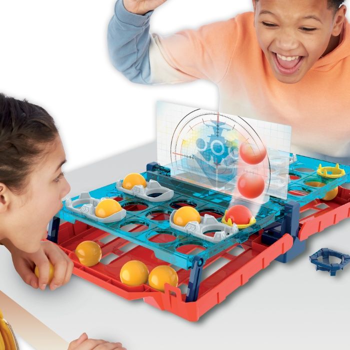 Настольная игра морской бой Хасбро Battleship shots hasbro E8229