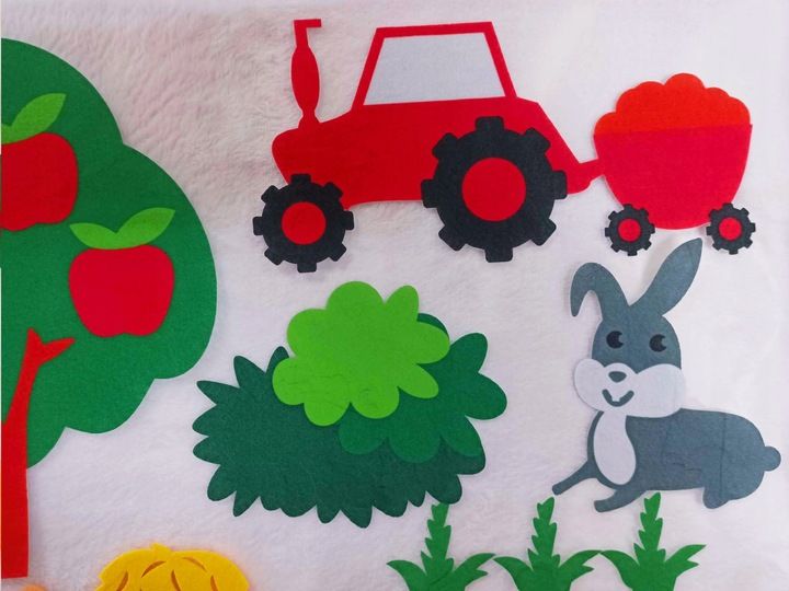 Tablica Mata Edukacyjna Z Filcu Plansza Dla Dzieci Zwierzątka Montesso