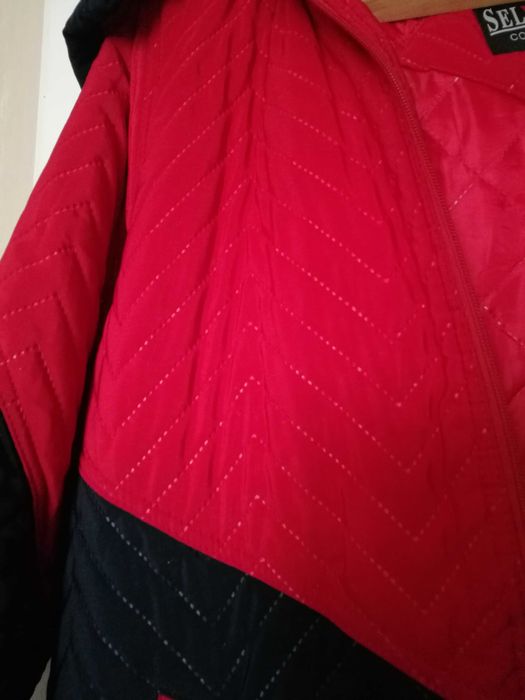 Куртка жіноча. Розмір 48-50